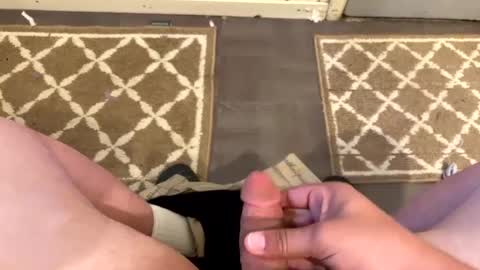 Snapshot of nbarrie98 chatting on 03-01-25, 06:43 nbarrie98 online show from 03-01-25, 06:43