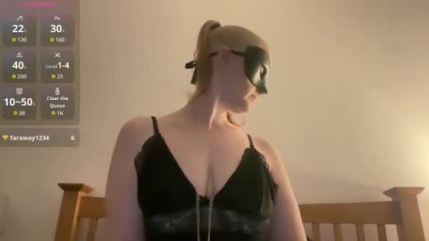 Snapshot of ncw2001 chatting on 11-12-25, 09:36 ncw2001 online show from 11-12-25, 09:36