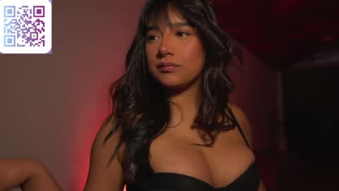 Nefertari online show from 03-31-26, 11:21