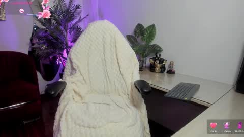 Hellen online show from 03-11-25, 07:25