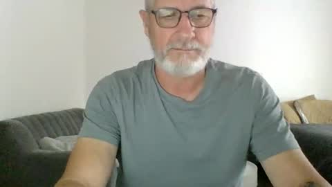 neckdown12 online show from 02-21-26, 09:49