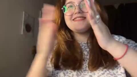 Snapshot of nectardream chatting on 06-21-26, 06:10 nectardream online show from 06-21-26, 06:10