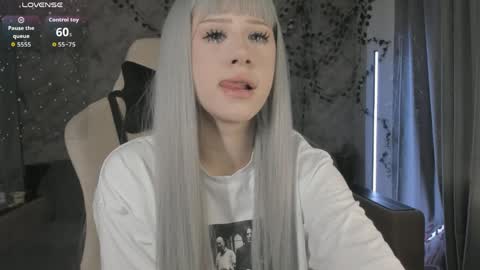 Eva online show from 04-10-26, 01:00