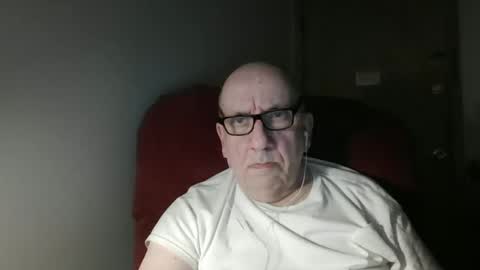 Tom online show from 02-21-26, 01:39