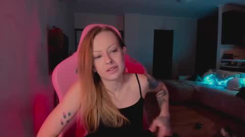 m a r i a online show from 02-15-25, 09:59