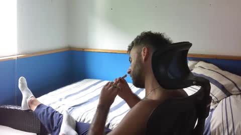 G as the point online show from 03-19-26, 01:15