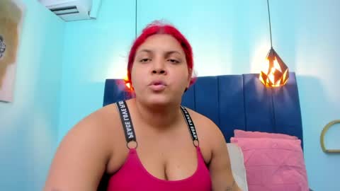 Snapshot of neferet_opal chatting on 05-30-26, 01:25 neferet_opal online show from 05-30-26, 01:25