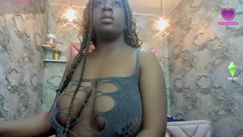 Snapshot of neffertiry_ebonny chatting on 09-10-25, 05:24 Nefer online show from 09-10-25, 05:24