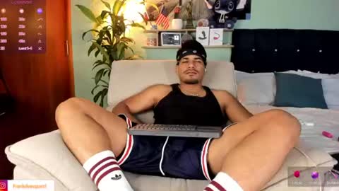 Snapshot of neganhot_ chatting on 08-01-26, 11:03 NEGAN online show from 08-01-26, 11:03