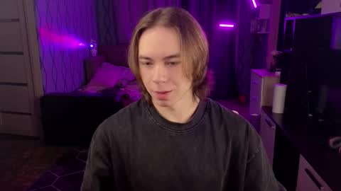 Negan online show from 11-25-25, 12:32