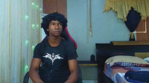 Snapshot of negga_cum chatting on 03-04-26, 12:44 NEGGA online show from 03-04-26, 12:44