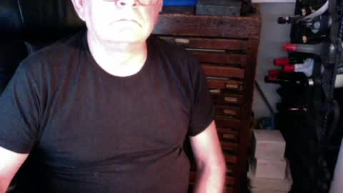 Snapshot of negnilret62 chatting on 07-25-26, 11:13 negnilret62 online show from 07-25-26, 11:13