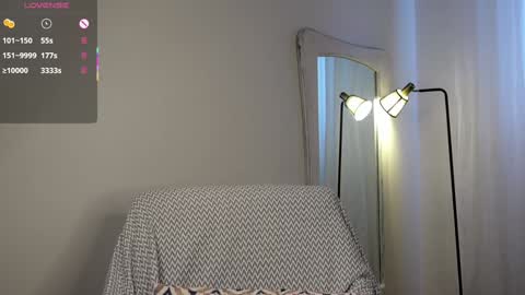 Snapshot of neldaaskins chatting on 01-24-25, 07:30 Lana online show from 01-24-25, 07:30