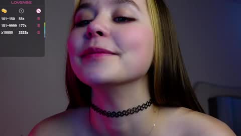 Snapshot of neldaaskins chatting on 01-31-25, 11:03 Lana online show from 01-31-25, 11:03