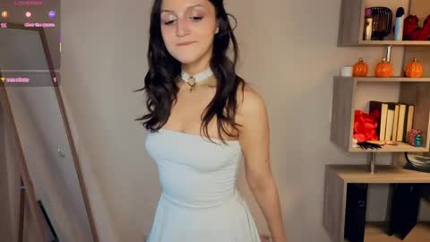Snapshot of neldaestey chatting on 04-24-26, 07:16 Vicky and Beatrice online show from 04-24-26, 07:16