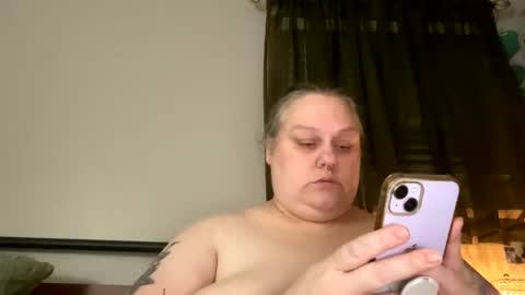 Nellie Atlas online show from 02-02-26, 02:21