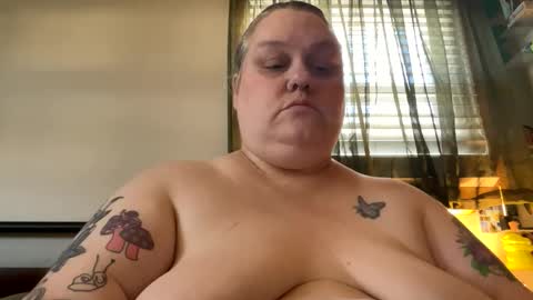 Nellie Atlas online show from 03-13-26, 02:45