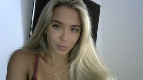 nelly_fortu online show from 04-25-26, 11:13