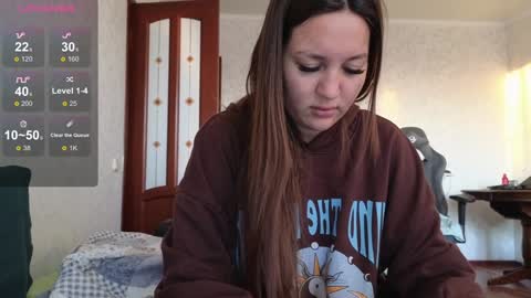 Snapshot of nellyfischer chatting on 12-07-24, 12:02 Nelly online show from 12-07-24, 12:02