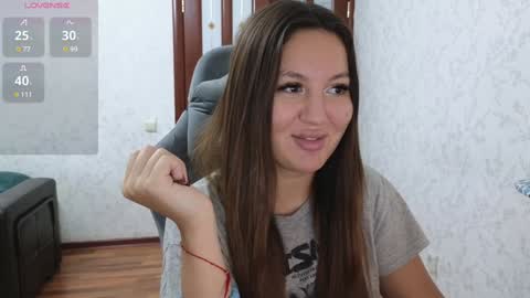 Snapshot of nellyfischer chatting on 12-12-24, 12:55 Nelly online show from 12-12-24, 12:55