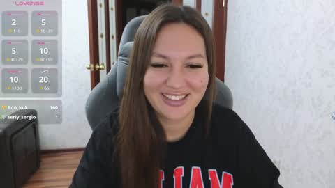 Snapshot of nellyfischer chatting on 12-13-24, 06:49 Nelly online show from 12-13-24, 06:49