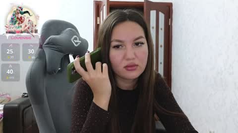 Snapshot of nellyfischer chatting on 12-24-24, 08:38 Nelly online show from 12-24-24, 08:38