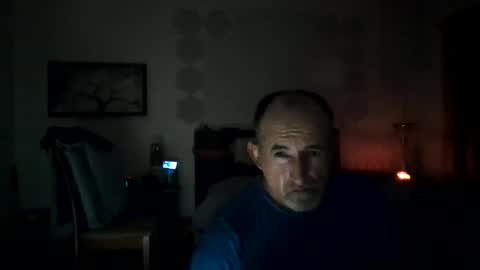 nembru online show from 10-15-25, 05:29