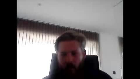 Snapshot of nemooke89 chatting on 05-05-26, 12:24 Nemo online show from 05-05-26, 12:24
