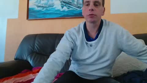 Snapshot of nenees chatting on 02-23-25, 12:16 nenees online show from 02-23-25, 12:16