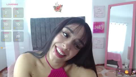 Snapshot of nenita__ chatting on 10-16-25, 07:48 Dayis online show from 10-16-25, 07:48