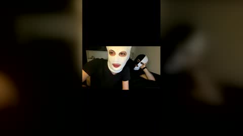 Fieryblow online show from 04-22-26, 04:15