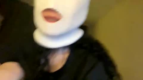 Fieryblow online show from 05-13-26, 12:52
