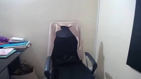 Snapshot of neny445 chatting on 12-07-24, 01:18 kelly lopez online show from 12-07-24, 01:18