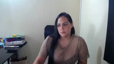Snapshot of neny445 chatting on 02-04-25, 06:38 kelly lopez online show from 02-04-25, 06:38