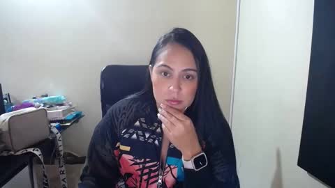 Snapshot of neny445 chatting on 02-26-25, 01:41 kelly lopez online show from 02-26-25, 01:41