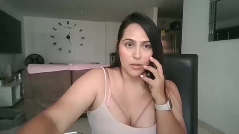 Snapshot of neny445 chatting on 10-01-25, 05:30 kelly lopez online show from 10-01-25, 05:30