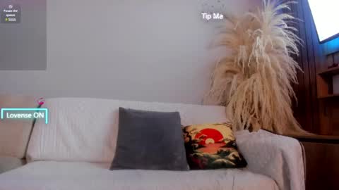 Snapshot of neo_dimou chatting on 03-04-25, 08:35 Jordan online show from 03-04-25, 08:35