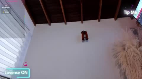 Snapshot of neo_dimou chatting on 09-17-25, 11:23 Jordan online show from 09-17-25, 11:23