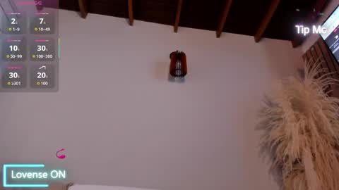 Snapshot of neo_dimou chatting on 09-22-25, 11:34 Jordan online show from 09-22-25, 11:34