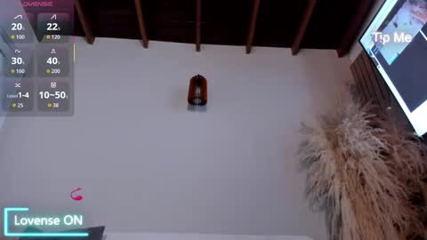 Snapshot of neo_dimou chatting on 11-21-25, 11:31 Jordan online show from 11-21-25, 11:31