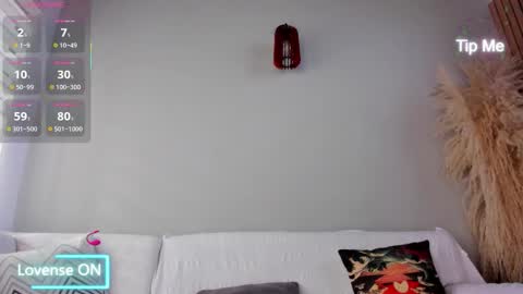 Snapshot of neo_dimou chatting on 11-24-25, 12:05 Jordan online show from 11-24-25, 12:05