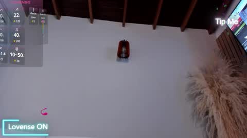 Snapshot of neo_dimou chatting on 11-25-25, 11:10 Jordan online show from 11-25-25, 11:10