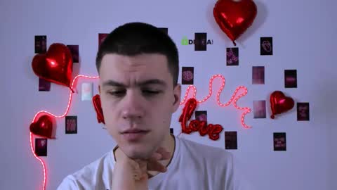 Snapshot of neo_raze_ chatting on 02-15-26, 07:43 neo_raze_ online show from 02-15-26, 07:43