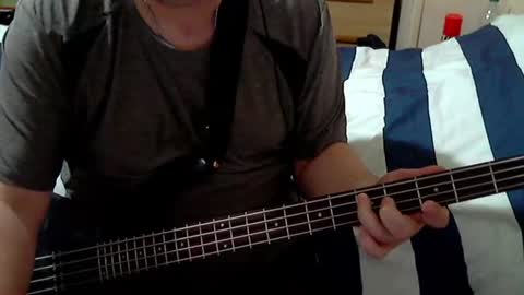 Snapshot of neobluebass chatting on 06-09-26, 09:37 neobluebass online show from 06-09-26, 09:37