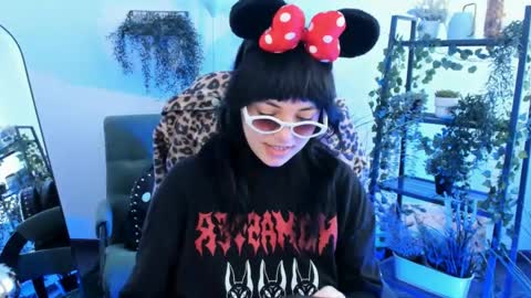 Snapshot of neogeisha28 chatting on 04-27-26, 06:11 Neo Geisha online show from 04-27-26, 06:11