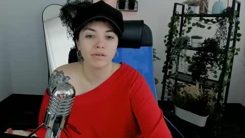 Snapshot of neogeisha28 chatting on 05-08-26, 02:11 Neo Geisha online show from 05-08-26, 02:11