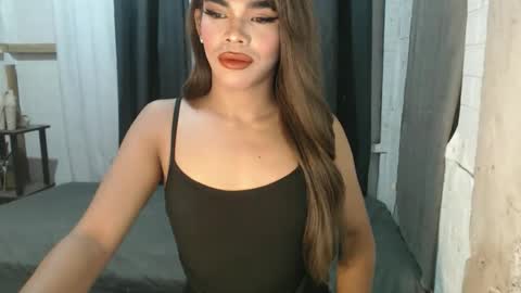 neomi online show from 10-08-25, 08:45