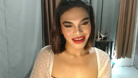 neomi online show from 04-19-26, 04:28