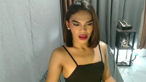 neomi online show from 05-15-26, 05:31