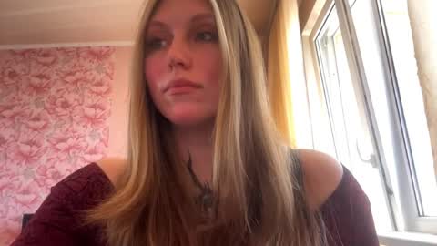 Snapshot of neomimaddern chatting on 04-06-26, 08:59 neomimaddern online show from 04-06-26, 08:59